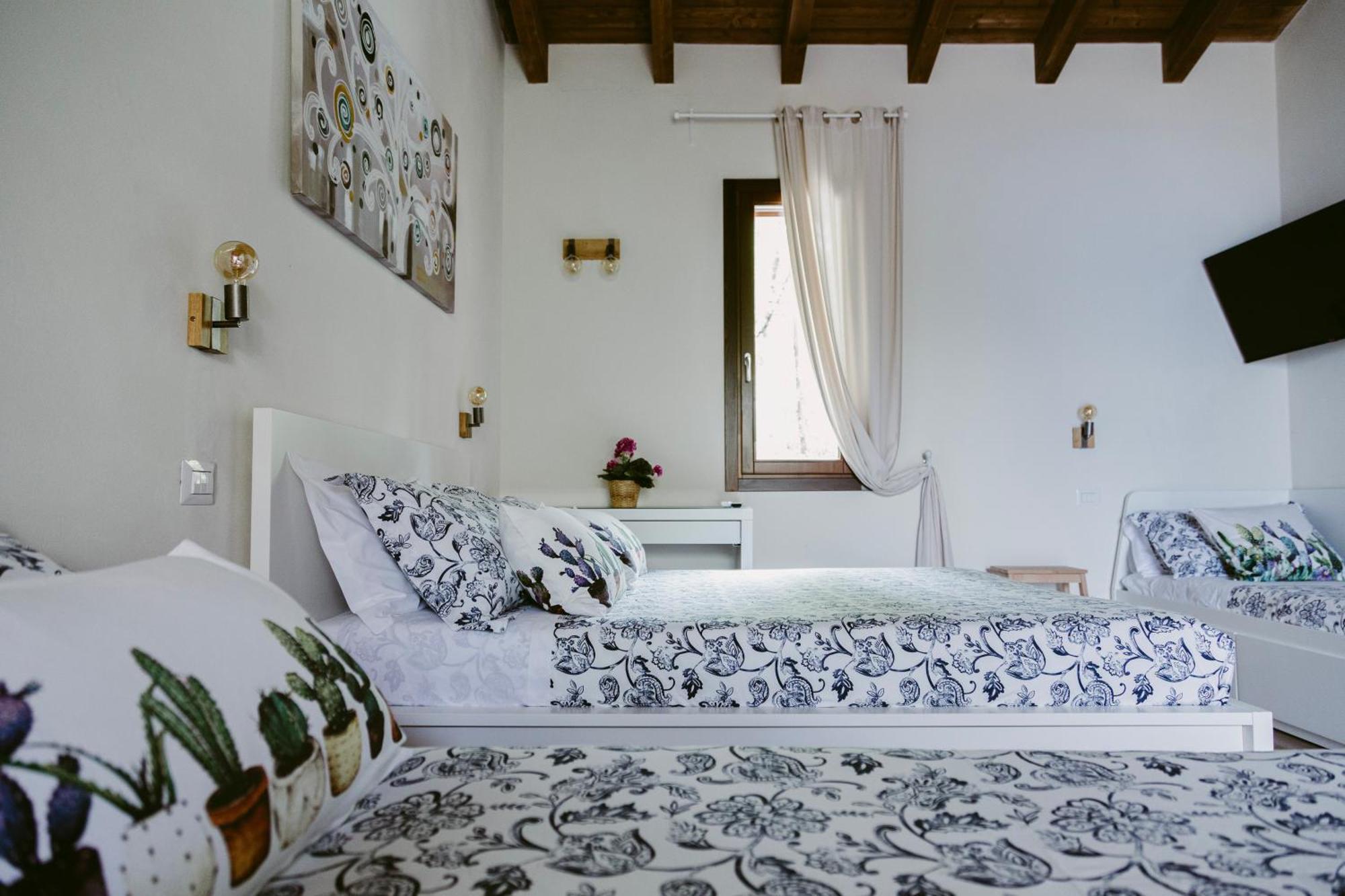 La Casetta Malpensa Guesthouse カーゼ・ヌオーヴェ エクステリア 写真