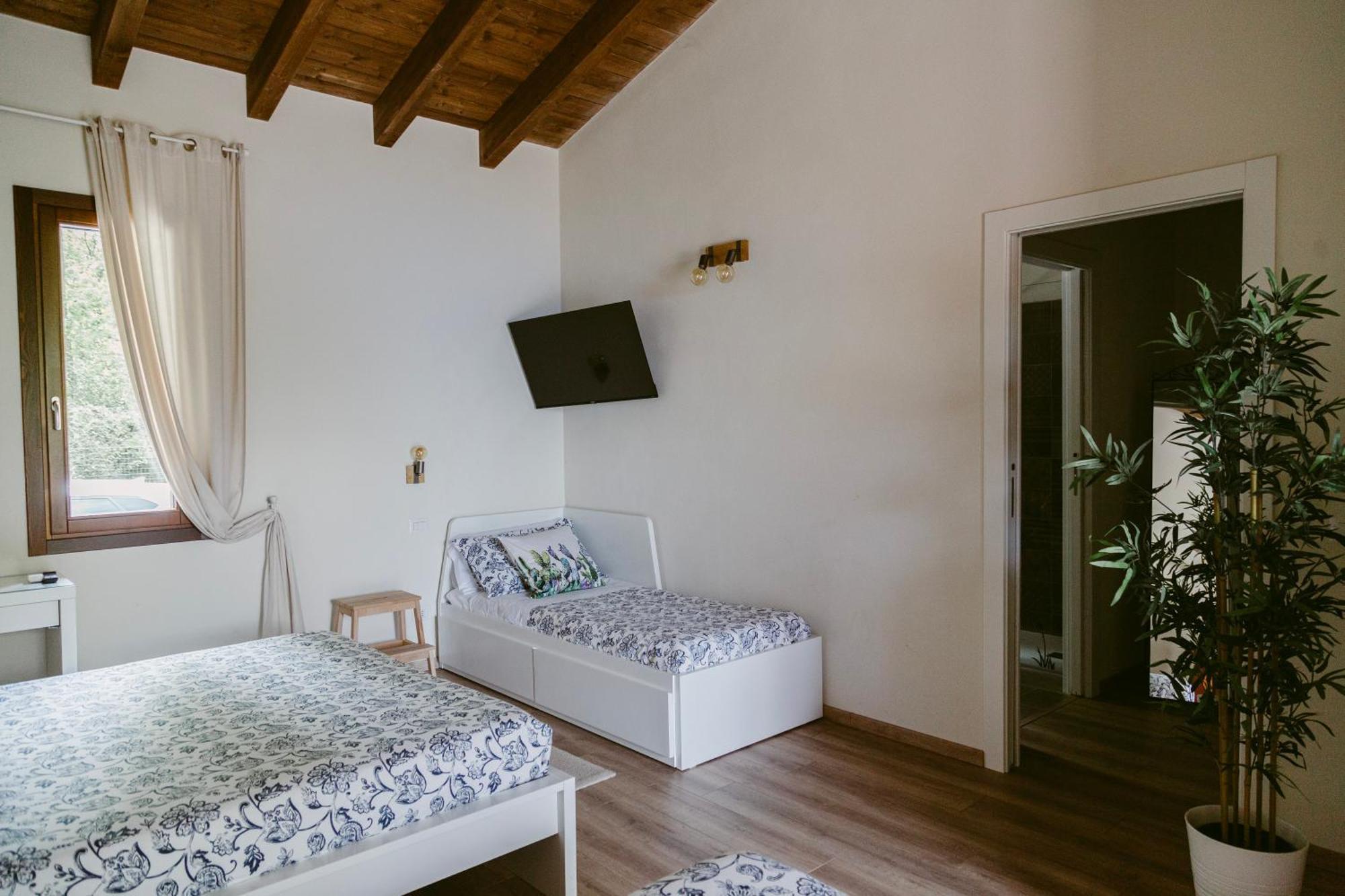 La Casetta Malpensa Guesthouse カーゼ・ヌオーヴェ エクステリア 写真