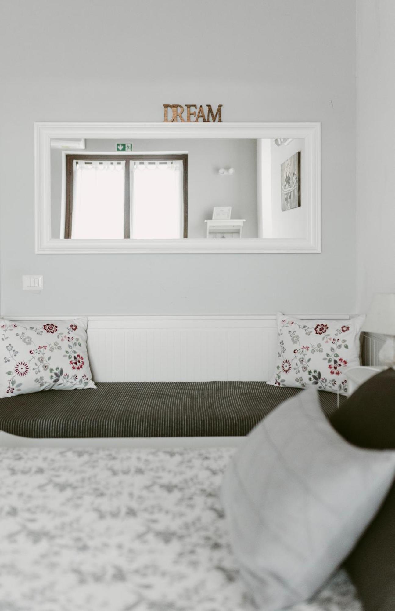 La Casetta Malpensa Guesthouse カーゼ・ヌオーヴェ 部屋 写真